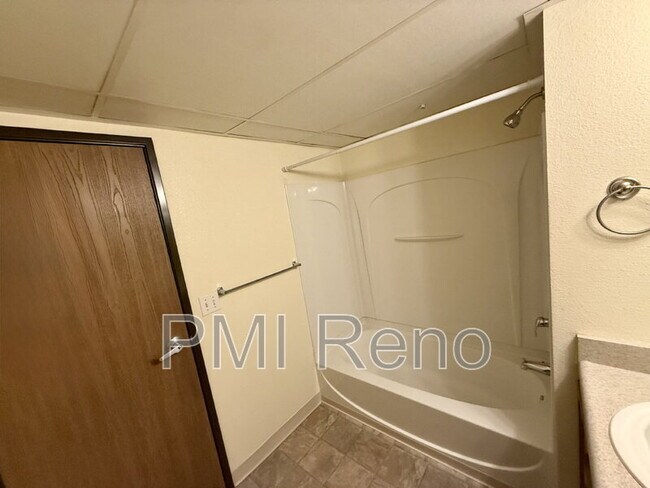 1600 I St unit 2104, Sparks, NV 89431 - photo 6