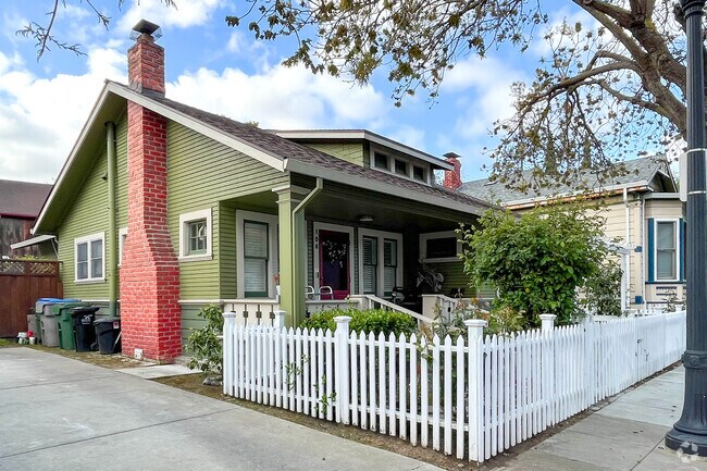 Colorful Craftsman home in San Jose Downtown neighborhood.