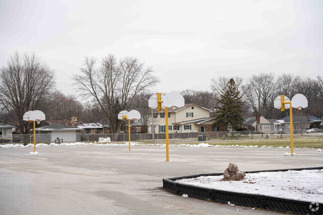 Lansing Christain School in Lansing, IL is for students PK-8TH grades.