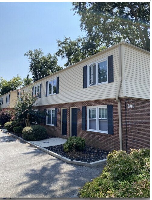 806 College Ave, Clemson, SC 29631