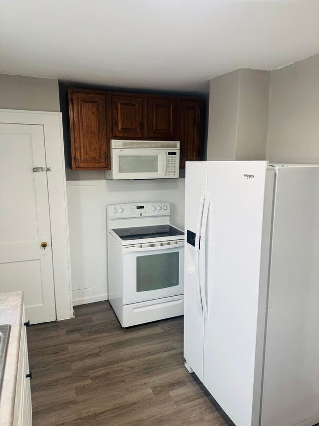 609 Lima Ave, Findlay, OH 45840 - photo 3