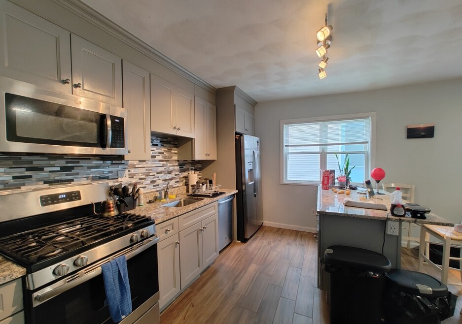 50 Derby St unit 2, Somerville, MA 02145 - photo 1
