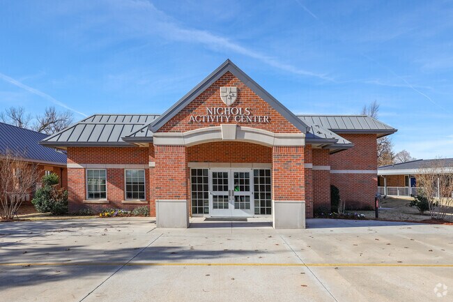 Casady School welcomes a student body that reflects the diversity of the world.