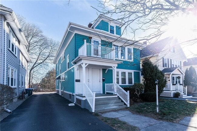 30 Taft Ave, Providence, RI 02906 - photo 2