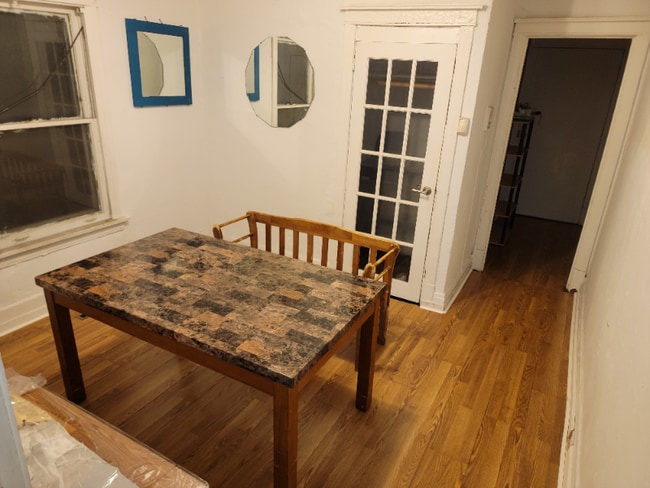 7330 S Yates Blvd, Chicago, IL 60649 - photo 4