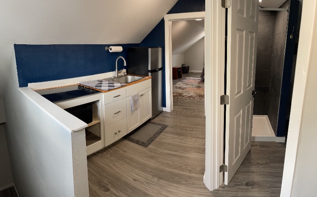 708 11th Ave W, Kalispell, MT 59901 - photo 2