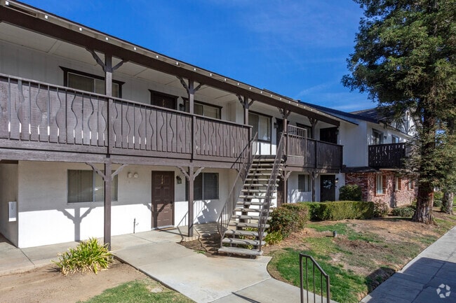 Scottsmen Too, Clovis, CA 93612 - photo 3