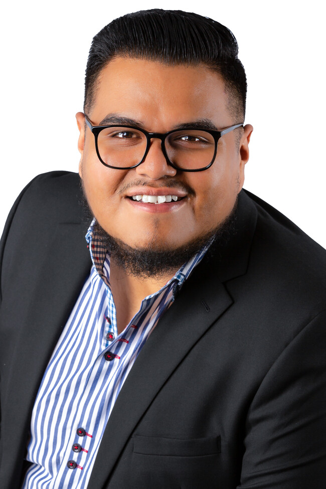 Agent Photo
