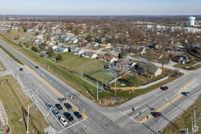 Tanbark is a quick commute and easily accessible in Fort Wayne.