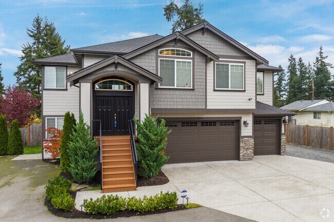 Here is an example two-story home in Lynnwood.