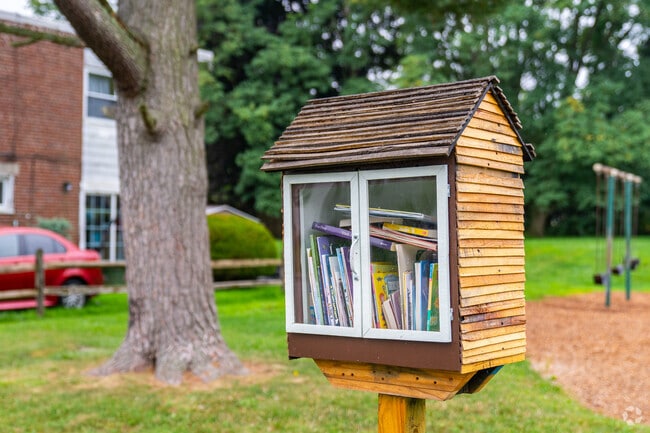 Little Free Libraries can be found throughout Caln.