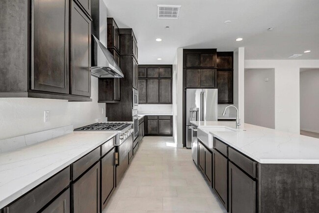 750 W Seagull Dr, Queen Creek, AZ 85140 - photo 4