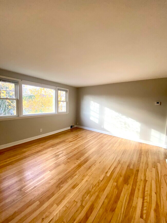 3860 N Morris Blvd Unit 3860, Milwaukee, WI 53211