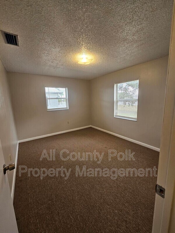 455 Buck Moore Rd unit 16, Lake Wales, FL 33853 - photo 7