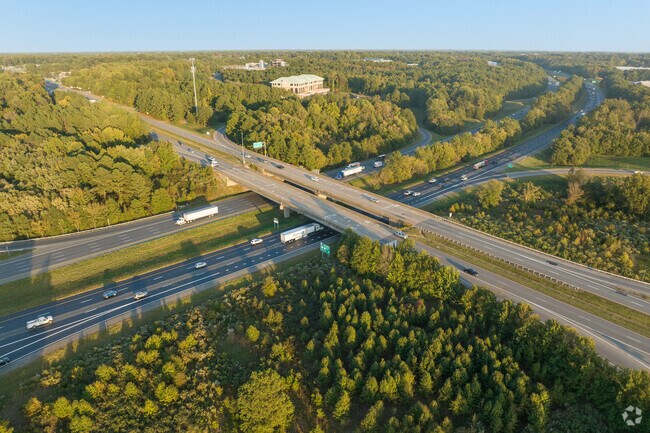 The I-295 Bypass Connects Chamberlayne Road in the Atlee Neighborhood with the rest of Virginia.