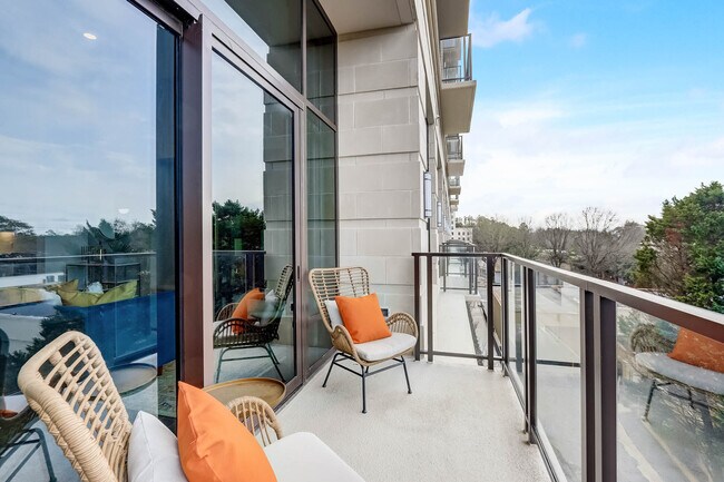 99 West Paces, Atlanta, GA 30305 - photo 5