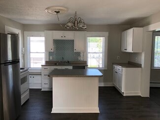 105 Common St Unit 3, Saco, ME 04072