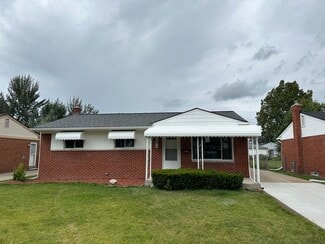 31074 Birchwood St, Westland, MI 48186