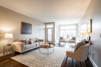 1915 N Water St Unit 204, Milwaukee, WI 53202