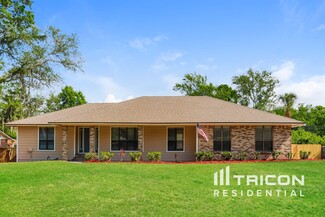 2608 Bottomridge Dr, Orange Park, FL 32065