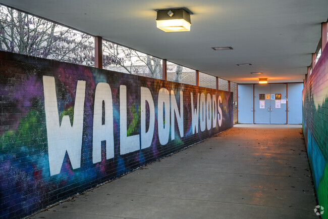 Waldon Woods Elementary School, Rankings & Reviews - Homes.com