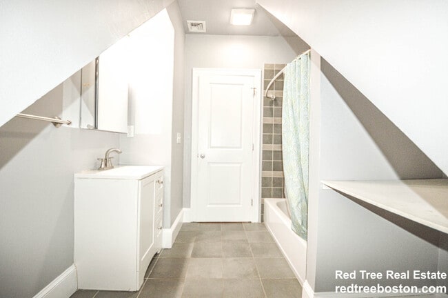 231 Chestnut Hill Ave, Boston, MA 02135 - photo 3