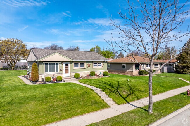 Ranch-style homes are the most popular in Pleasant Valley, West Allis.