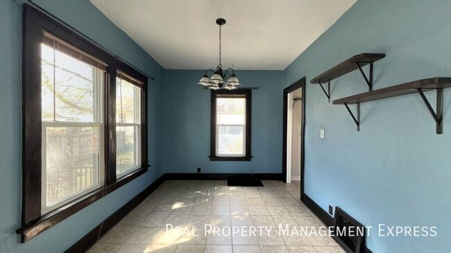 1000 W 5th St, Sioux Falls, SD 57104 - photo 6