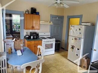 7 Farrington Ave, Boston, MA 02134