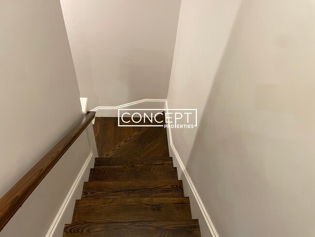 2045 Beacon St, Newton, MA 02462 - photo 7