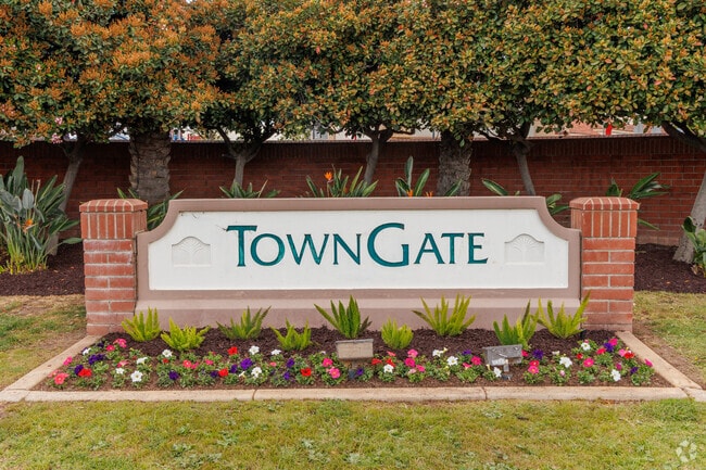 Towngate is conveniently located for amenities and transportation in Moreno Valley.