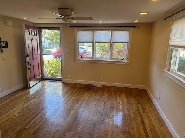 25 Mountain Rd, Waltham, MA 02451 - photo 2