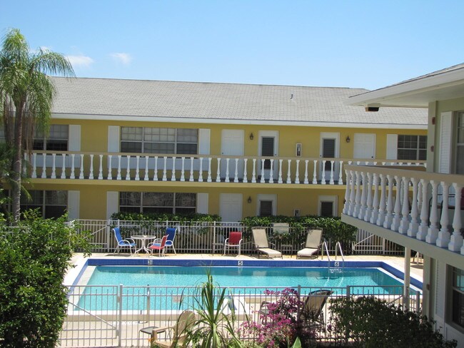 Villas Isabel, Naples, FL 34102 - photo 3