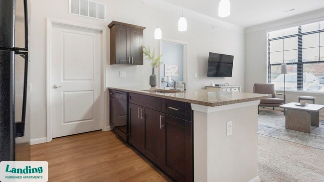 4050 W Pine Blvd unit 1316, Saint Louis, MO 63108 - photo 4