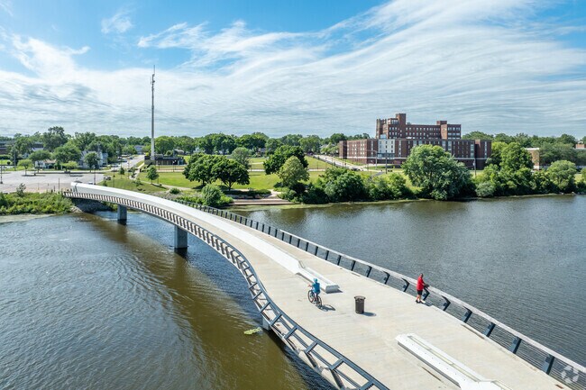 McCarty Burlington residents have quick access to the Fox River.
