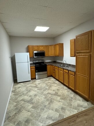 104 N Water St Unit 3, Albany, WI 53502
