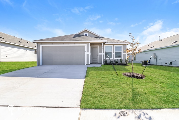 3057 Titan Spgs Dr, Saginaw, TX 76179 - photo 1