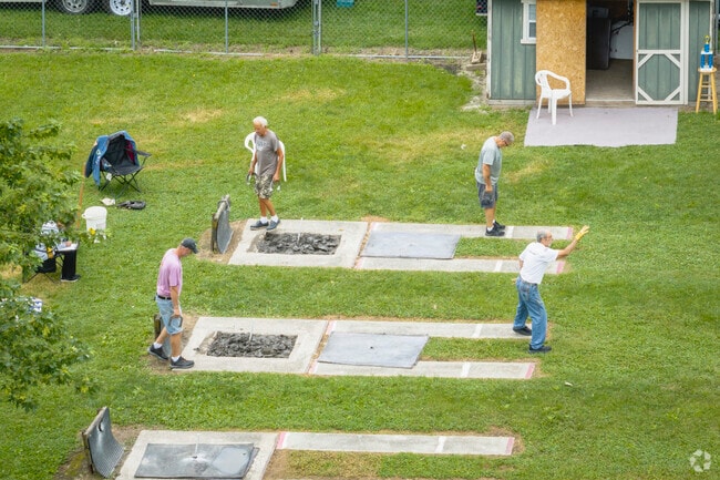 Defiance County Fairgrounds in Hicksville feature games like horseshoes and seasonal events.