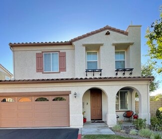 26019 Brinton Plaza, Santa Clarita, CA 91350