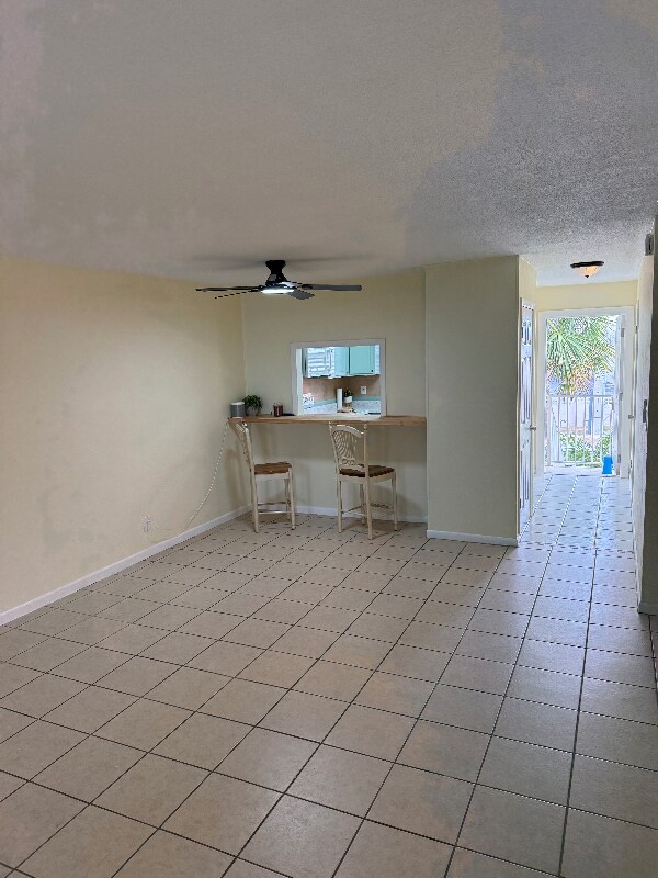 2421 N Oleander Ave unit 3, Daytona Beach, FL 32118 - photo 2