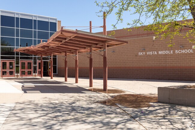 Students in Tollgate Crossing take advantage of Sky Vista Middle School's exciting electives.