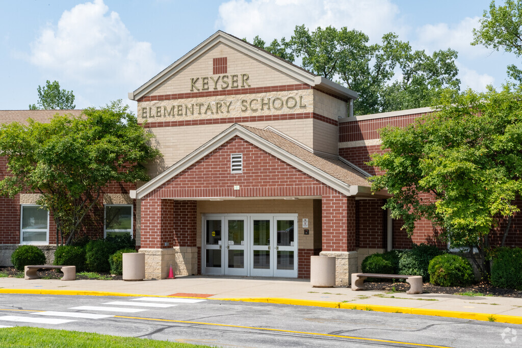 Keyser Elementary School has a strong core curriculum.