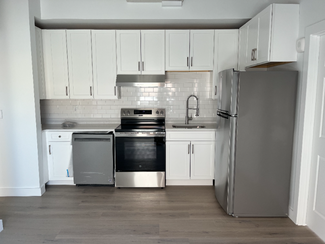 169 Merrimack St Unit 501, Lowell, MA 01852