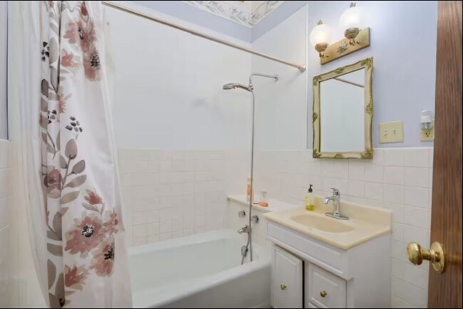 196 Mounds Blvd unit 1, Saint Paul, MN 55106 - photo 6