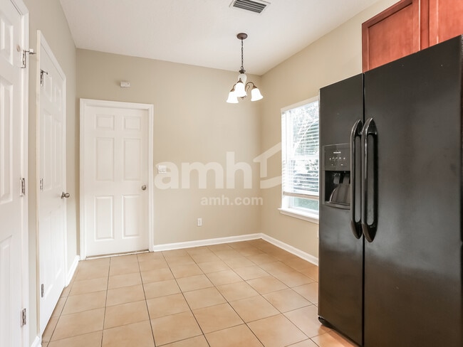 96615 Commodore Point Dr, Yulee, FL 32097 - photo 6