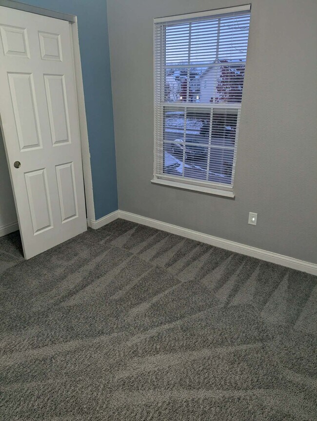 11531 Planewood Ct, Indianapolis, IN 46235 - photo 7