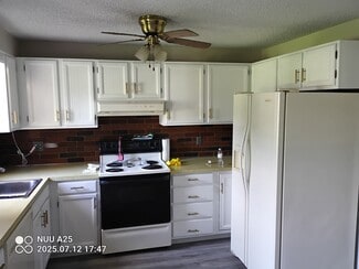 1580 Four Mile Dr Unit 1580 Four Mile Dr, Williamsport, PA 17701