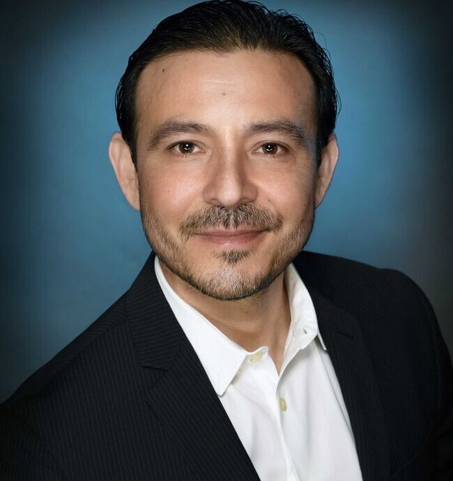 Agent Photo