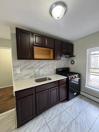 111 Lincoln Ave Unit 11A, Newark, NJ 07104
