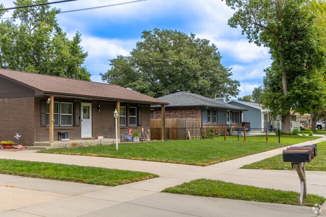 Ranch-style houses are common across Waverly neighborhoods.